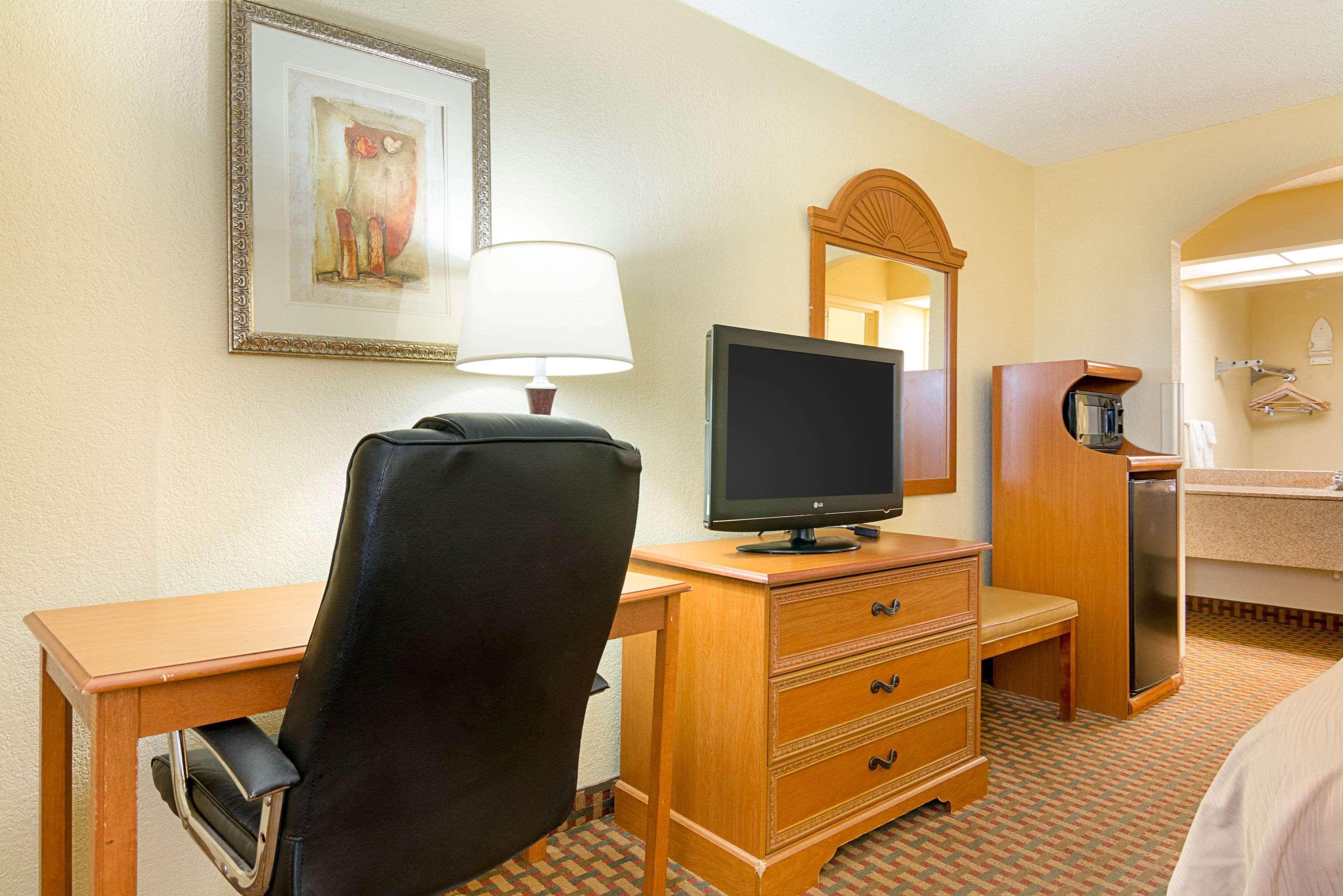 Quality Inn Near Casinos And Convention Center Bossier City Exteriér fotografie