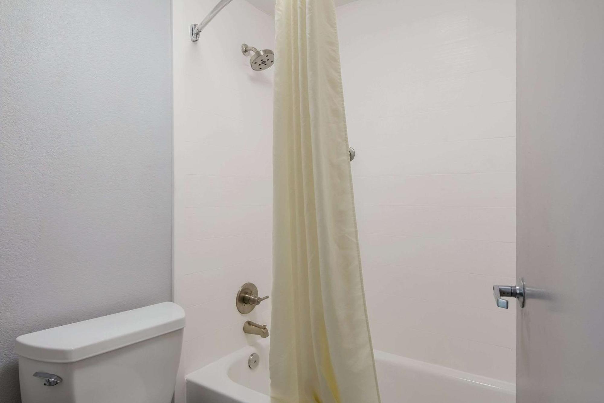 Quality Inn Near Casinos And Convention Center Bossier City Exteriér fotografie